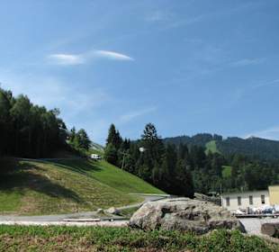 Sprungschanze unten am Aufgang