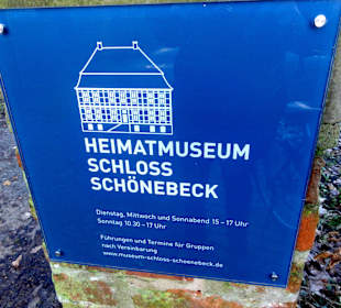 Hinweisschild am Eingang