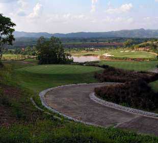 Tuscany Valley Golf Resort, Khao Yai