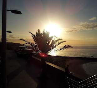Sonnenaufgang an der Promenade