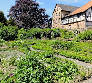 Spaziergang durch den Historischen Bauerngarten