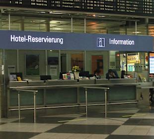 Terminal 1 - INFO Stand 