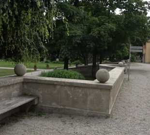 Ehrenhain für Luftkriegsopfer Nordfriedhof