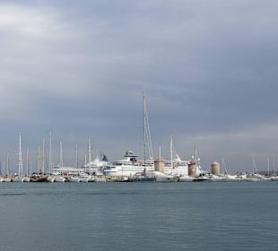 Mandraki Hafen Rhodos