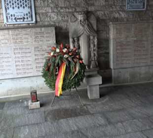 Gefallenen-Denkmal Ehestetten