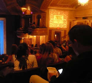 Blick auf Logen rechte Seite