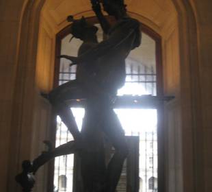 Statua