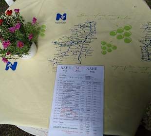 Weinanbaugebiet als Tischdecke