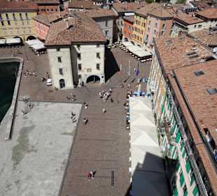 Rundumblick vom Torre Apponale