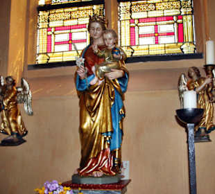 Marienfigur mit Kind