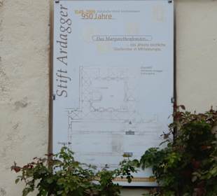 Eingang zum Stift