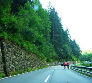 Die ersten Radsportler die man sieht