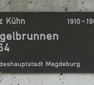 Der Kugelbrunnen im nördlichen Breiten Weg