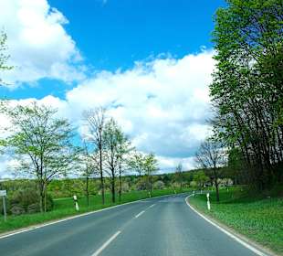 Entlang der romantischen Burgenstraße Fränkischen Schweiz
