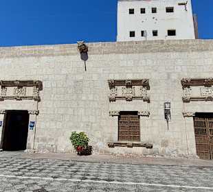 Casona Tristan del Pozo