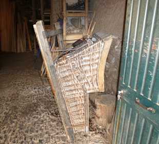 In der Werkstatt der Korbschlitten