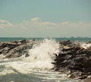 Wellenbrecher in Action