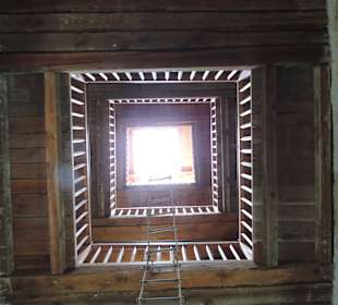 Blick in den Kletterturm