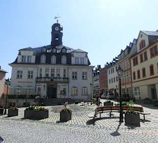 Rathaus und Ratskeller am Markt