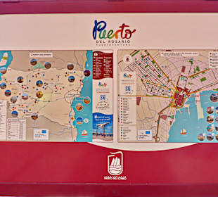 Übersichtstafel mit Sehenswürdigkeiten