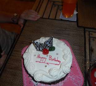 Geburtstagstorte Restaurant Laem Panwa