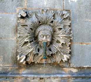 Schönes Relief