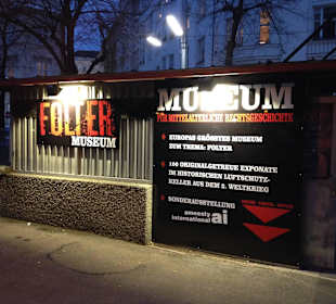 Eingang zum Museum
