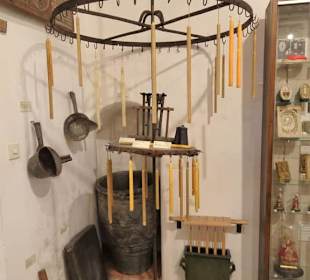 Wachskunst im Museum Wasserburg