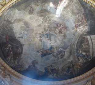 Blick zum Deckengemälde in der Gnadenkapelle