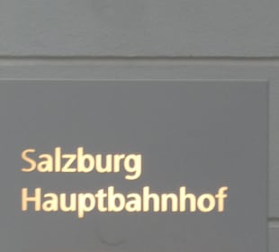 Beim Salzburger Hauptbahnhof