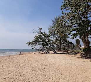 Nang Thong Strand