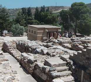 Knossos