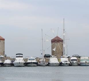 Mandraki Hafen Rhodos