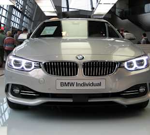 In der BMW Welt