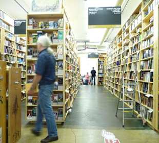 Ein Blick in den Buchladen