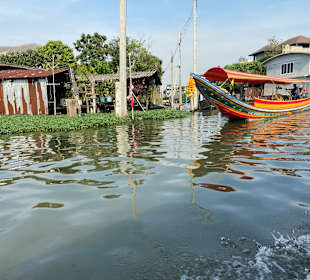 Fahrt in den Klongs