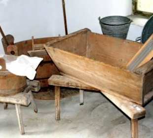 Waschutensilien von früher