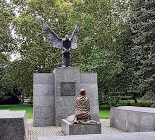 Denkmal für die Opfer von Katyn