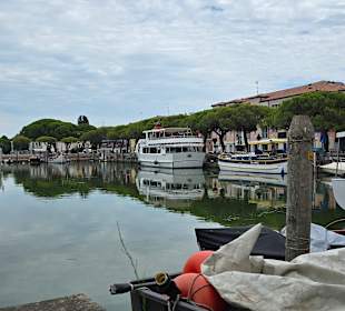 Am Hafen