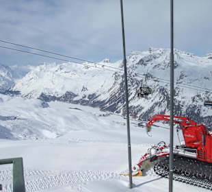 Blick von Murtèl (Corvatsch) aus gen Maloja 