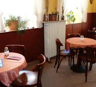 Vorderer Raum mit Blick auf die Marktstraße