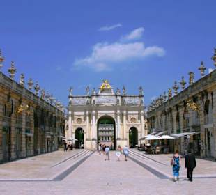 Der Triumphbogen am Place Stanislas 