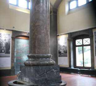 Im Brunnenraum der Baden-Badener Trinkhalle