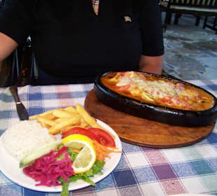 Hühnchen im Tontopf