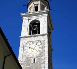 Der Glockenturm der Kirche San Benedetto
