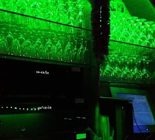 Barbereich mit all den VIP