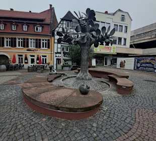 Paradiesbrunnen in Neustadt an der Weinstraße