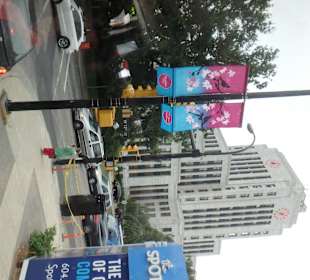 Blick auf die City Hall von Vancouver