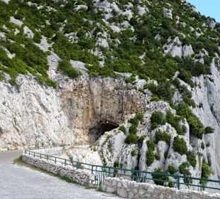 Auf der "Route des Crètes" im Canyon