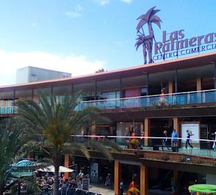 Einkaufen & Shopping in Corralejo